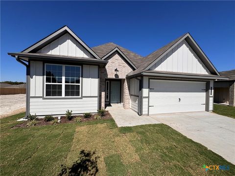 Photo of 310 University Avenue, Troy, TX 76579 (MLS # 596942)