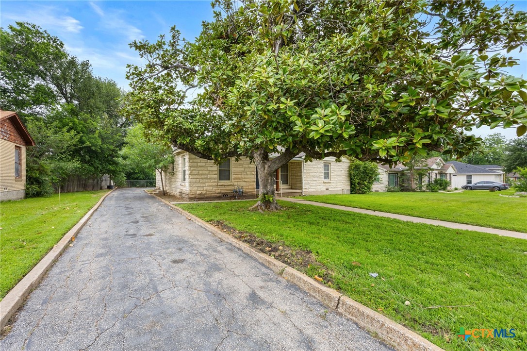 510 W Thompson Avenue