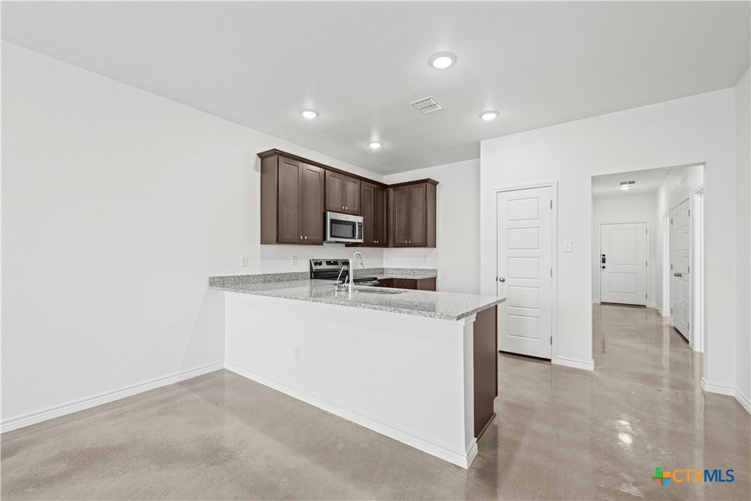 8906 Little Leaf Mulberry Drive