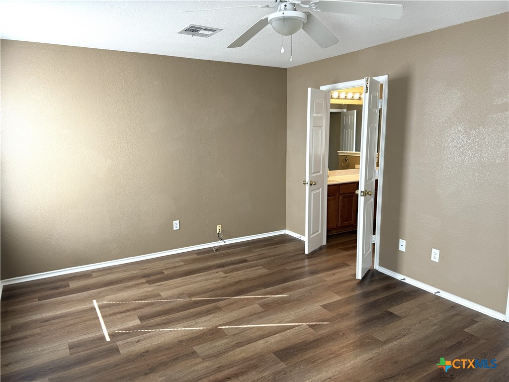 4402 Golden Gate Drive