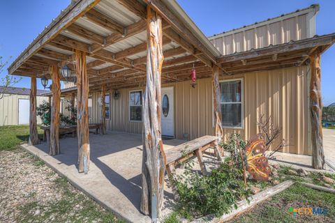 Photo of 2151 Old Lehmann Road, Seguin, TX 78155 (MLS # 607696)