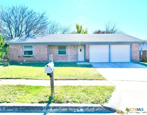 Photo of 928 Randa Street, Copperas Cove, TX 76522 (MLS # 598548)