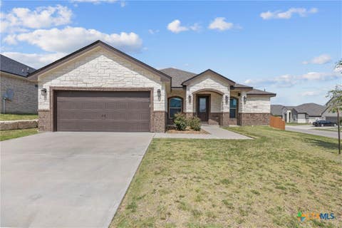 Photo of 8506 Platinum Drive, Killeen, TX 76542 (MLS # 621098)
