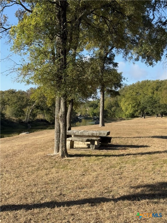 1218 E Creekview Drive