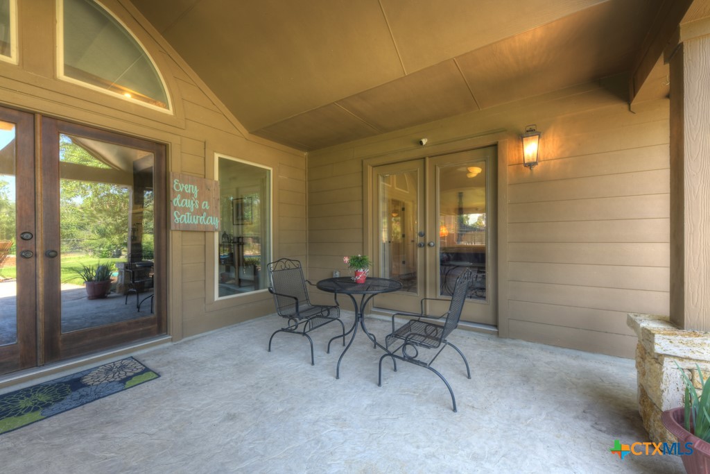 New Braunfels, Texas 78132, United States, 3 Bedrooms Bedrooms, ,2 BathroomsBathrooms,Residential,Pending,55533