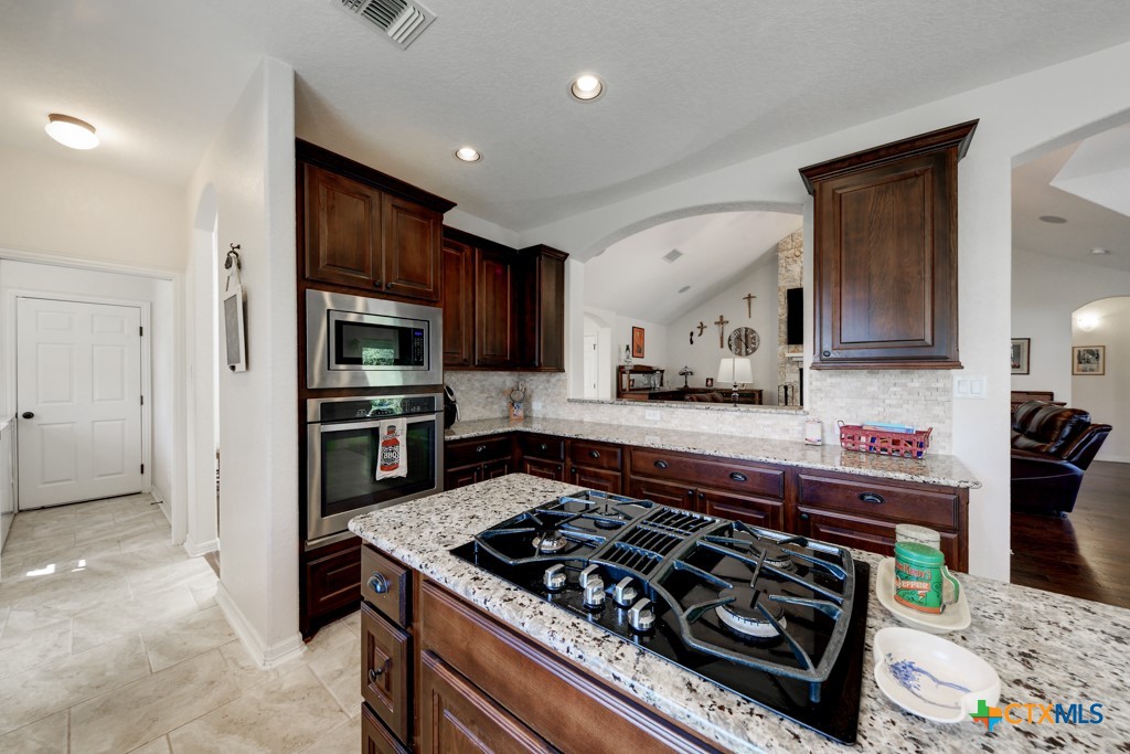 New Braunfels, Texas 78132, United States, 3 Bedrooms Bedrooms, ,2 BathroomsBathrooms,Residential,Pending,55533