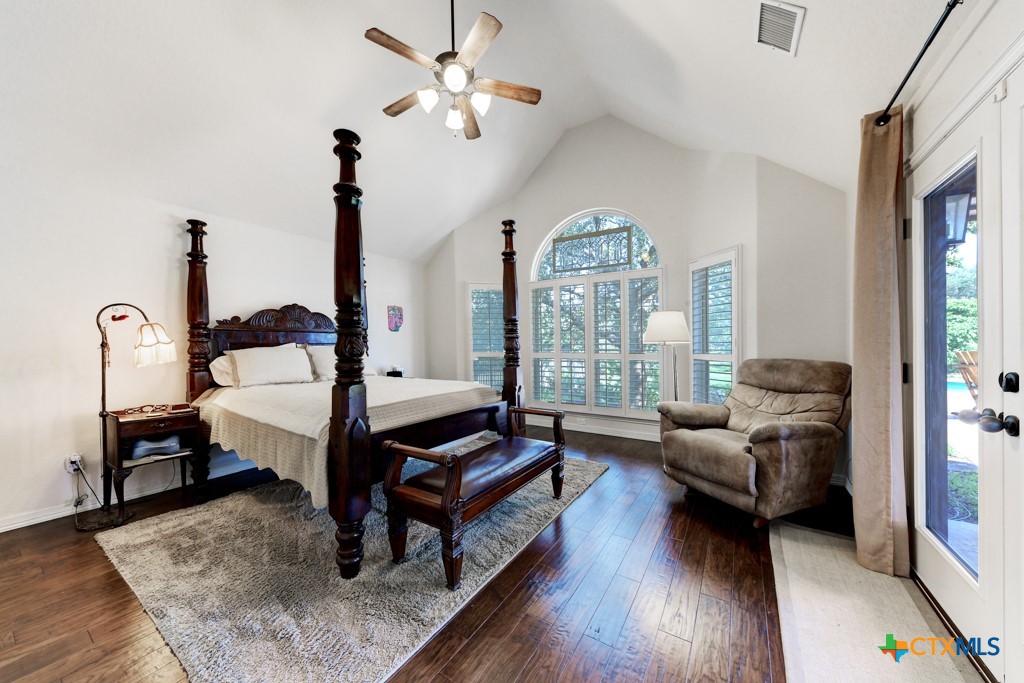 New Braunfels, Texas 78132, United States, 3 Bedrooms Bedrooms, ,2 BathroomsBathrooms,Residential,Pending,55533