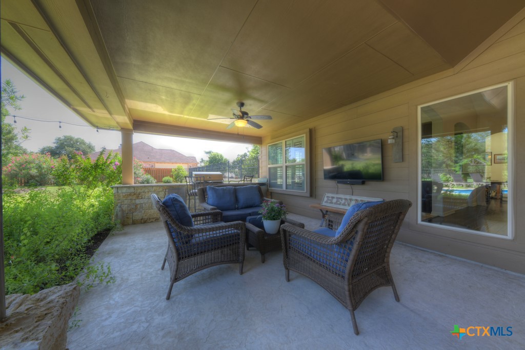 New Braunfels, Texas 78132, United States, 3 Bedrooms Bedrooms, ,2 BathroomsBathrooms,Residential,Pending,55533