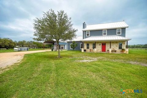Photo of 1345 E Old Hallettsville Road, Flatonia, TX 78941 (MLS # 612572)