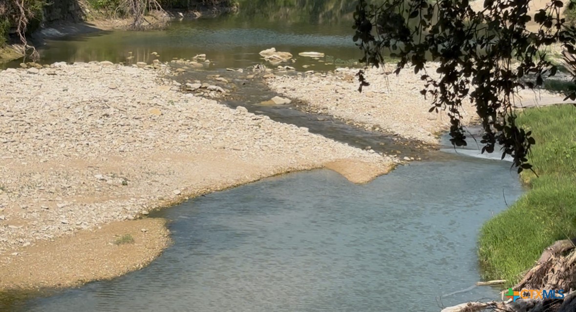 3927 County Road 3210