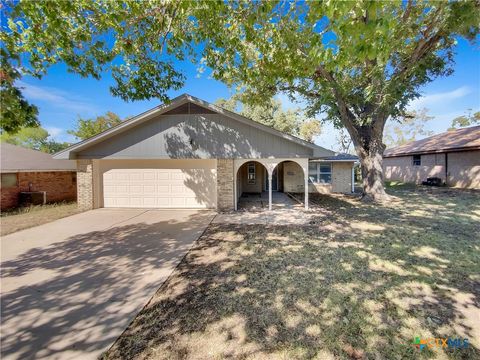 Photo of 3910 Hickory Road, Temple, TX 76502 (MLS # 595635) Photo of 3910 Hickory Road, Temple, TX 76502 (MLS # 595635)