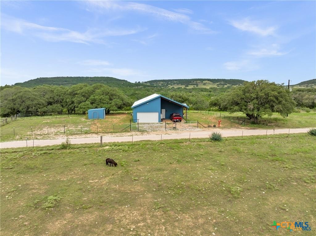 1640 County Road 335