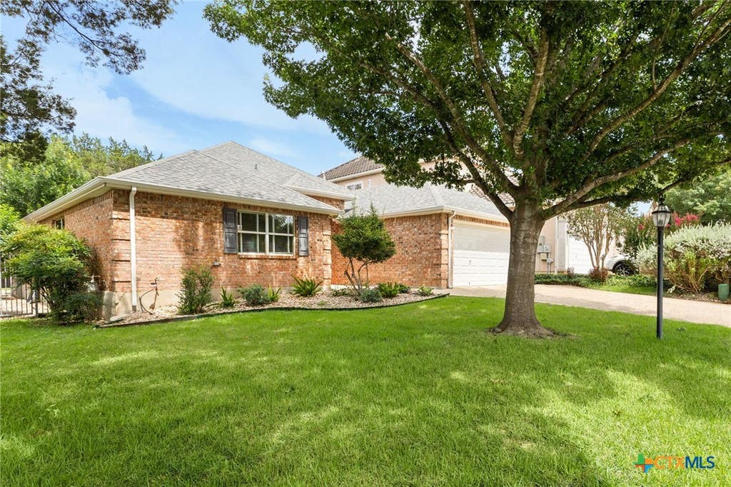 Photo of 2832 Meadow Breeze, New Braunfels, TX 78132 (MLS # 615806)