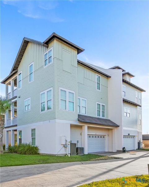 114 Lavaca Circle Rockport TX 78382