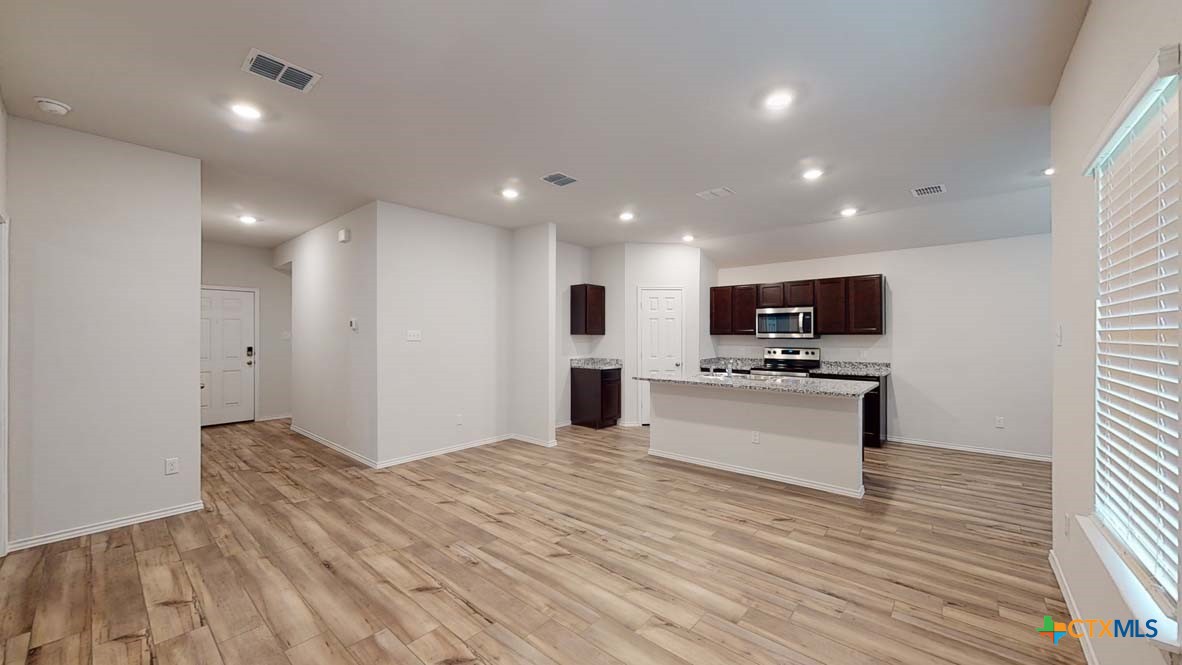 2715 Leno Drive