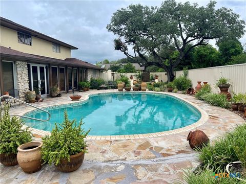 A home in Goliad