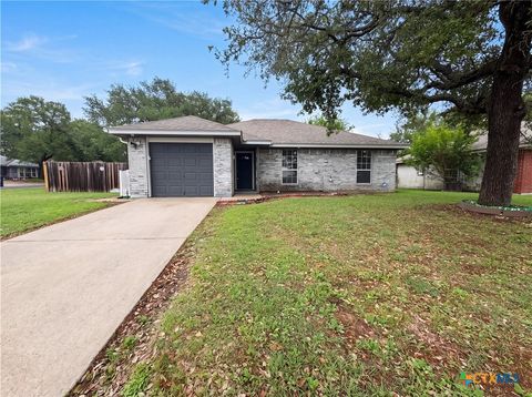 Photo of 2708 Timberline Drive, Killeen, TX 76543 (MLS # 610818)