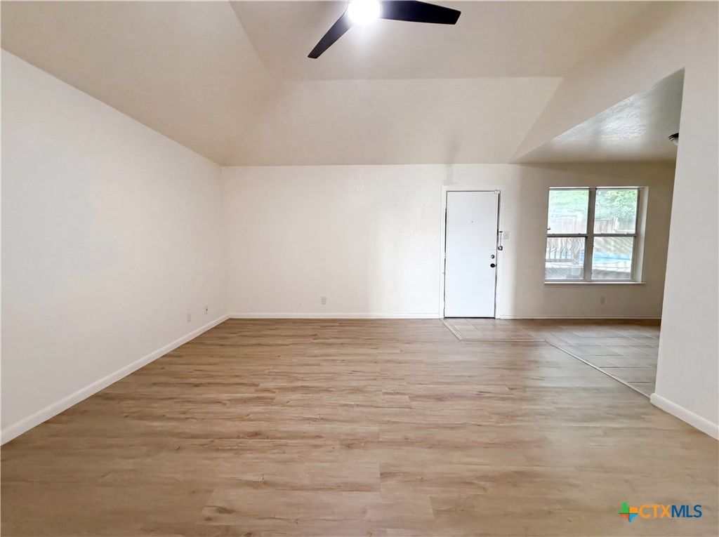 Photo of 2708 Timberline Drive, Killeen, TX 76543 (MLS # 610818)