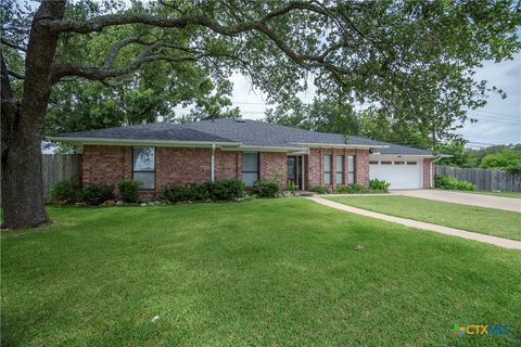 1012 Pin Oak Drive Belton TX 76513