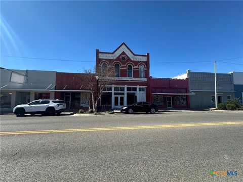 317 N Washington Beeville TX 78102