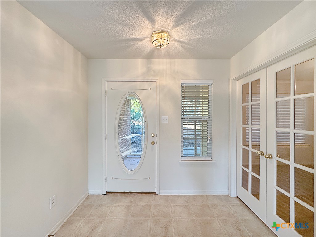 4575 Tanglewood Trail