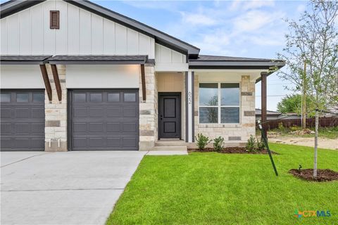 Photo of 622 Campus Street, Troy, TX 76579 (MLS # 611030)