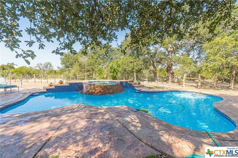 A home in New Braunfels