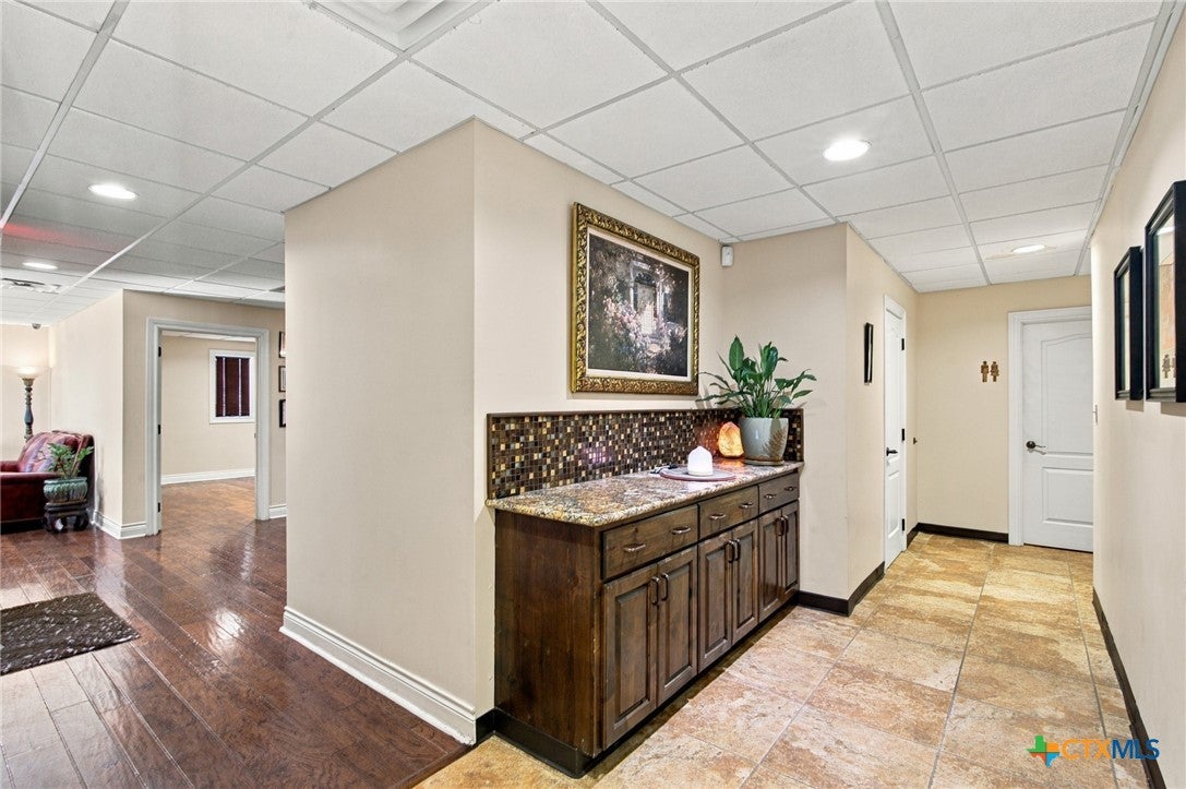 3602 Navarro