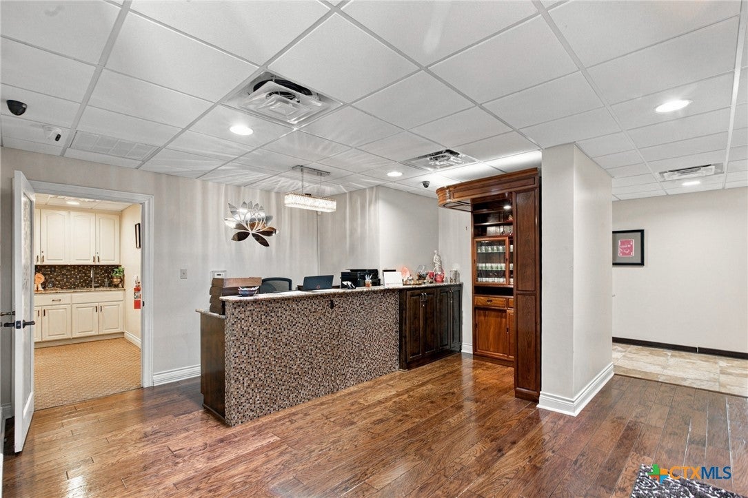 3602 Navarro