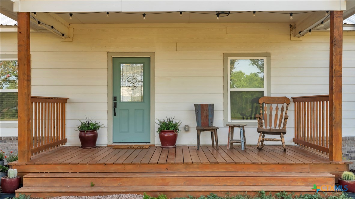 10927 County Road 272