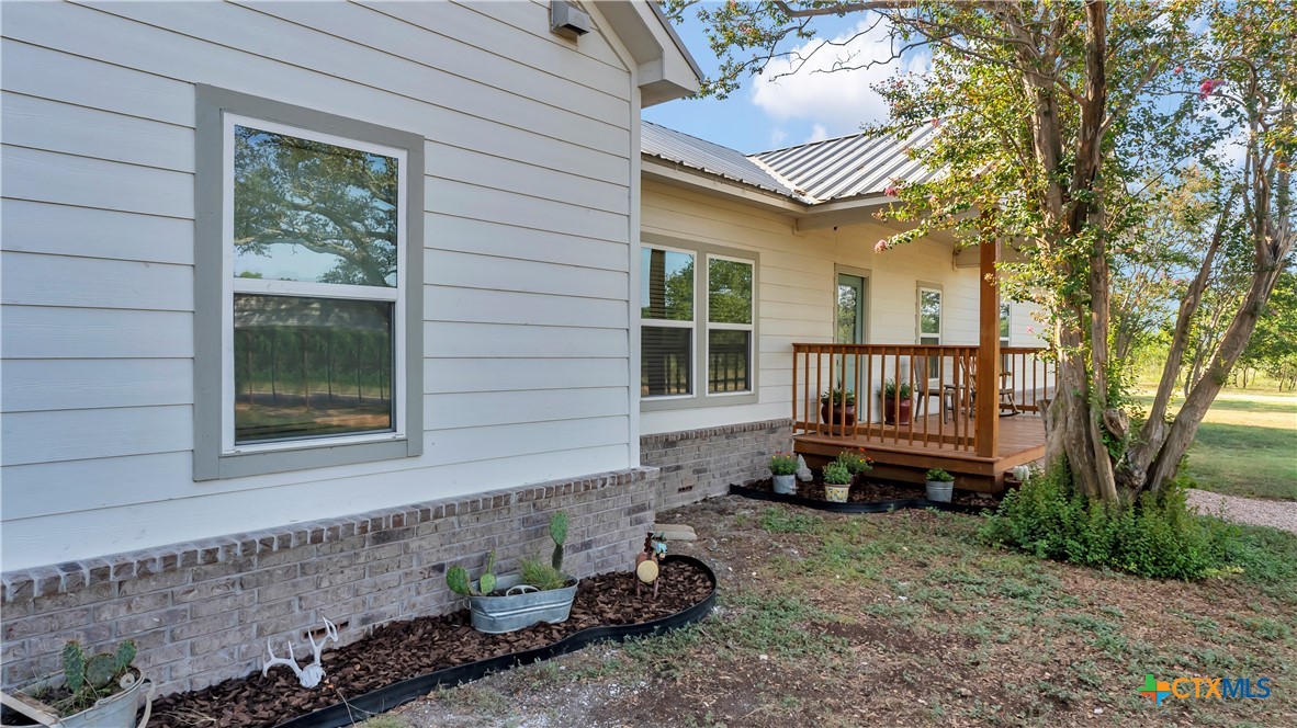 10927 County Road 272