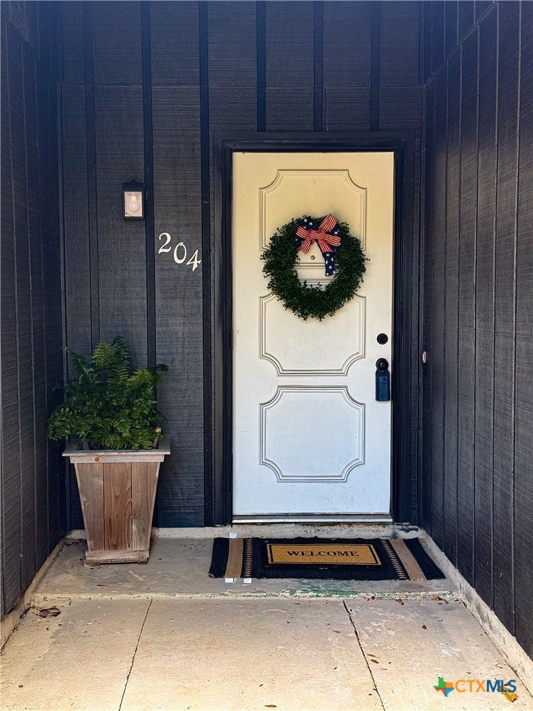 204 Timberlane Drive