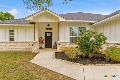 Photo of 1800 Ridgewood Court, Harker Heights, TX 76548 (MLS # 612648)