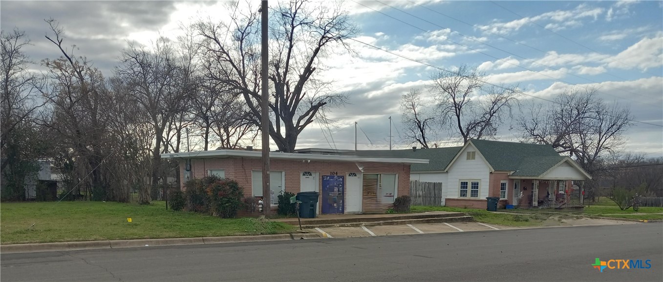 Photo 1 of 48 — 104 W Church Avenue, Killeen, TX 76541