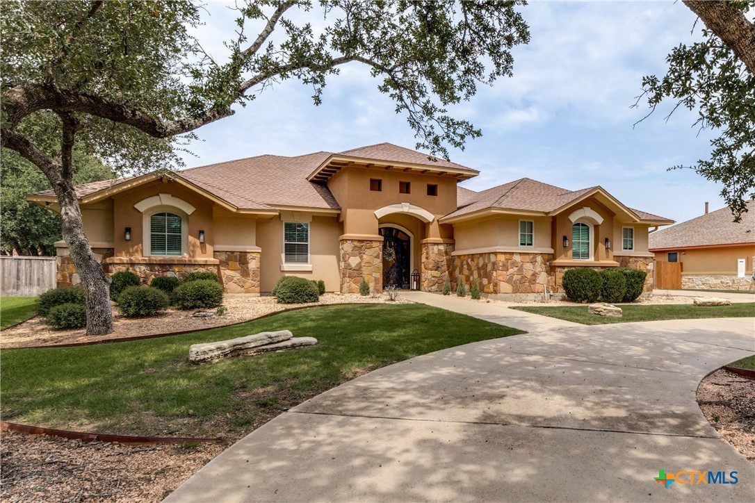 1160 Mescalero Trail