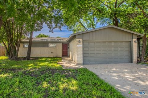 Photo of 1123 Alta Vista Drive, Killeen, TX 76549 (MLS # 613529)