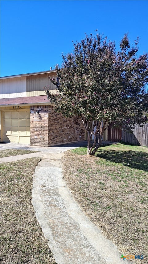 Photo of 1201 Royal Crest Drive, Killeen, TX 76549 (MLS # 628378)