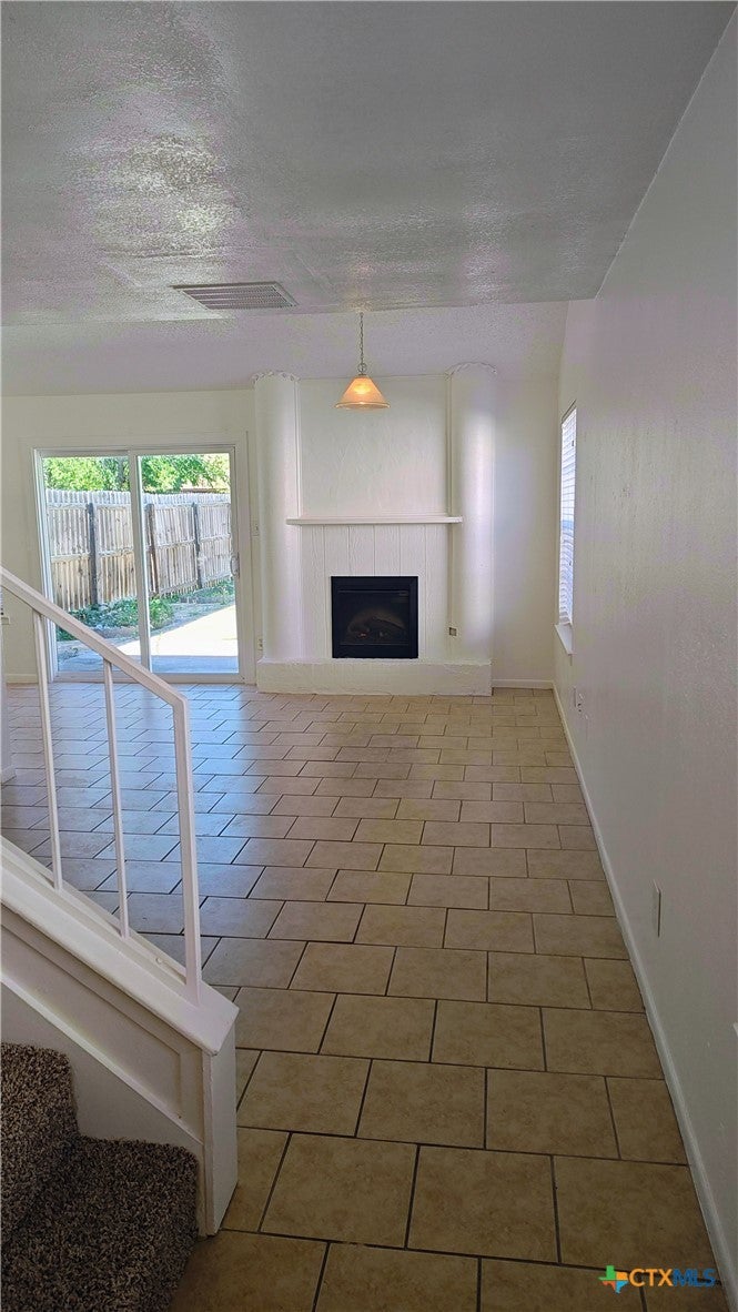 1201 Royal Crest Drive
