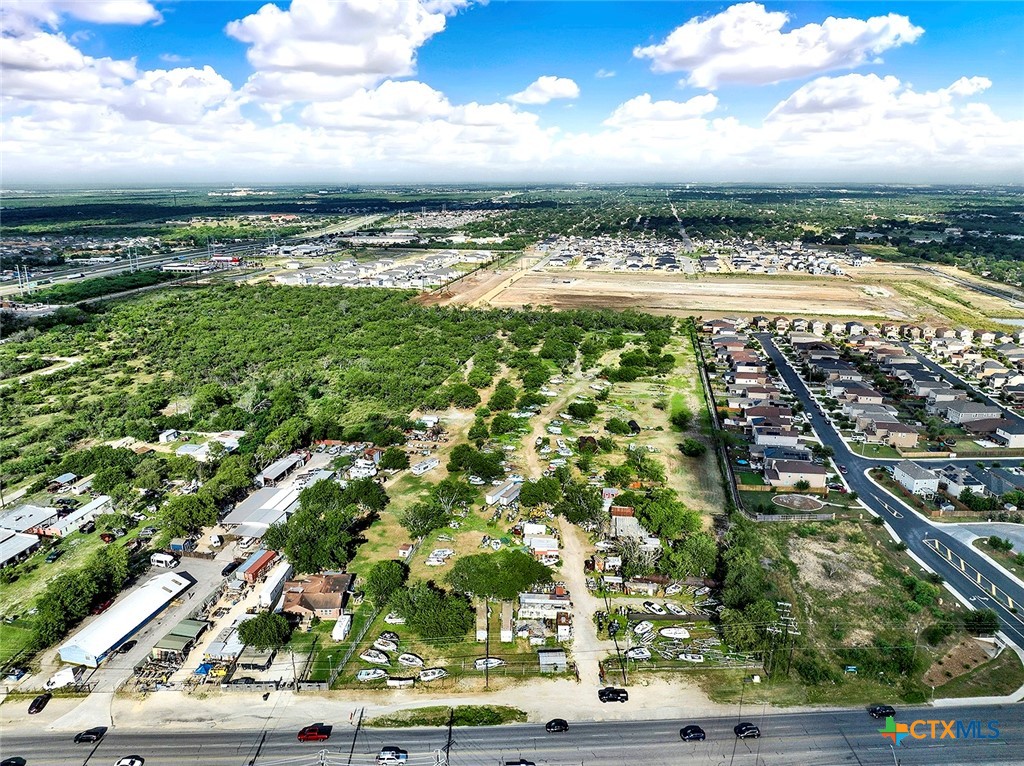 5103 Roosevelt Avenue