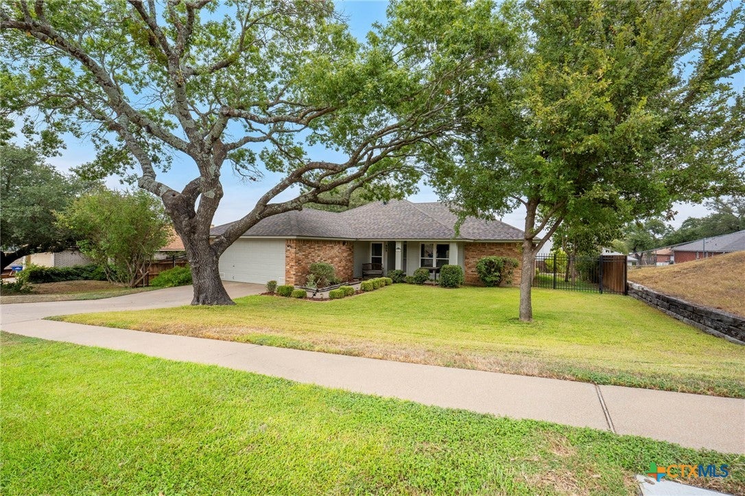 909 Northern Dancer Drive
