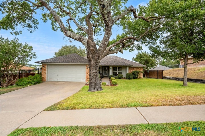 Photo 1 of 33 — 909 Northern Dancer Drive, Copperas Cove, TX 76522