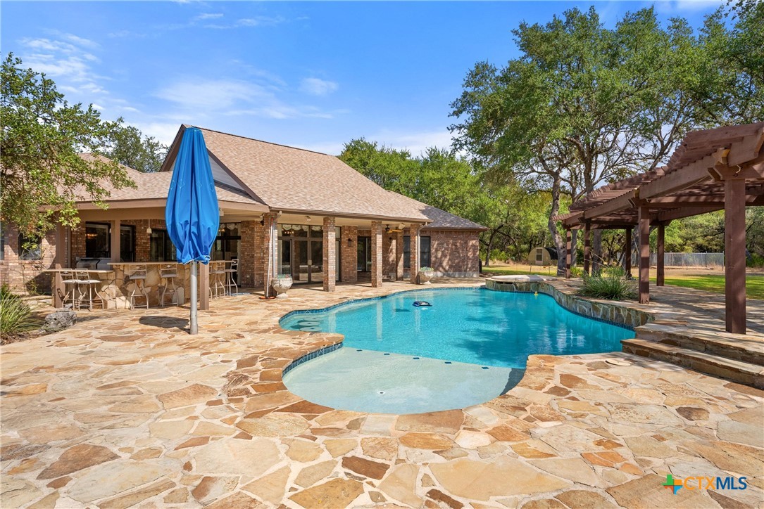 1071 Fieldstone
