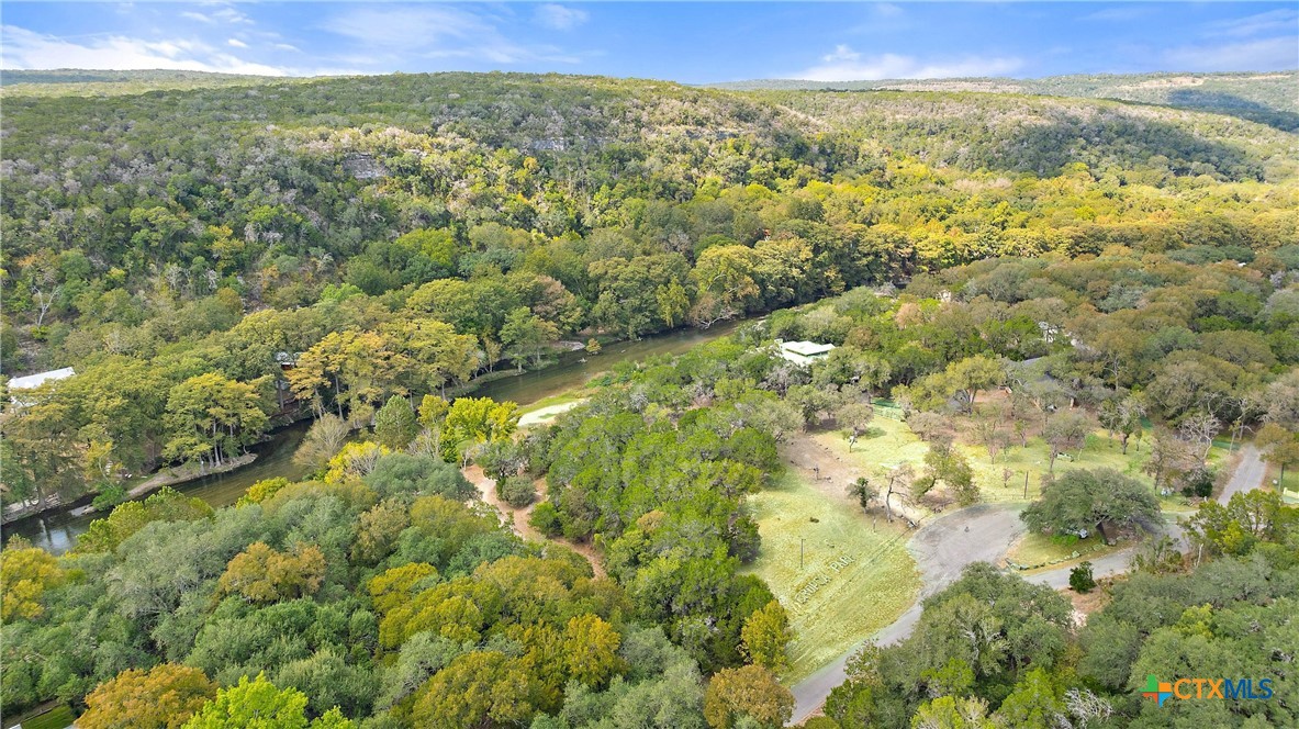 1071 Fieldstone
