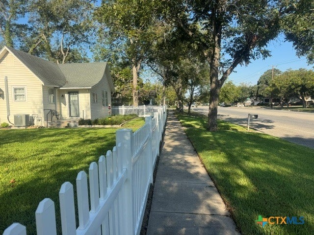 213 W Broadway Street