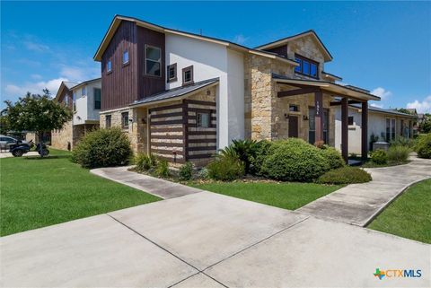 1654 Gruene Vineyard Crossing New Braunfels TX 78130