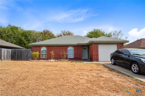 Photo of 2606 Cross Timber Drive, Killeen, TX 76543 (MLS # 614174)