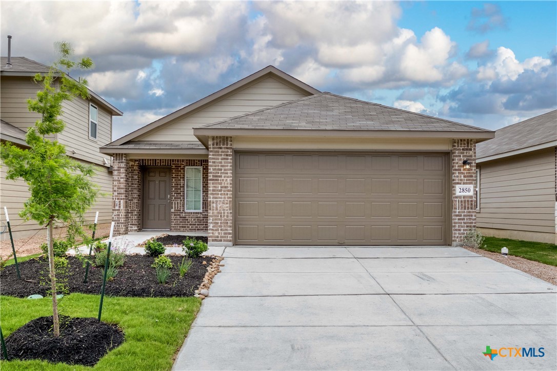 Photo 1 of 25 — 2850 Brogan Creek, New Braunfels, TX 78130