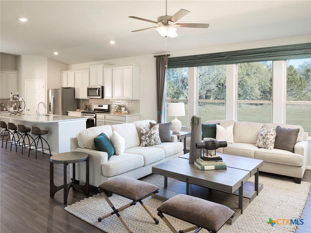 Photo of 137 Dakota Ridge, Cibolo, TX 78108 (MLS # 616961)