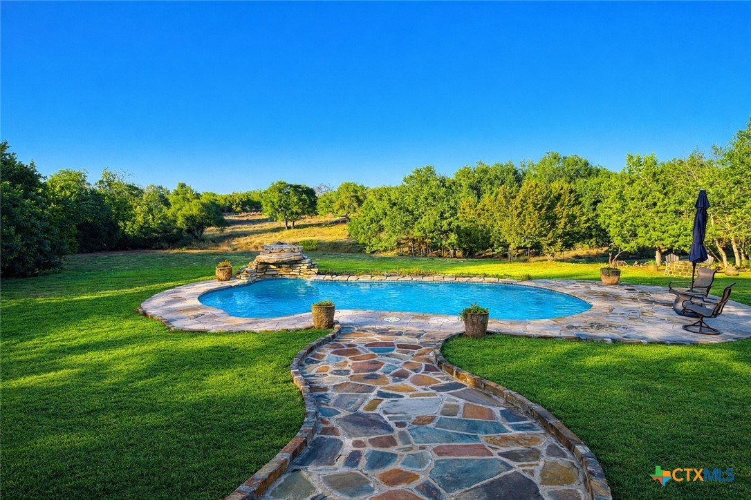 101 Fischer Cove Drive