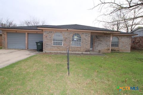 Photo of 109 Manning Drive, Copperas Cove, TX 76522 (MLS # 606950)